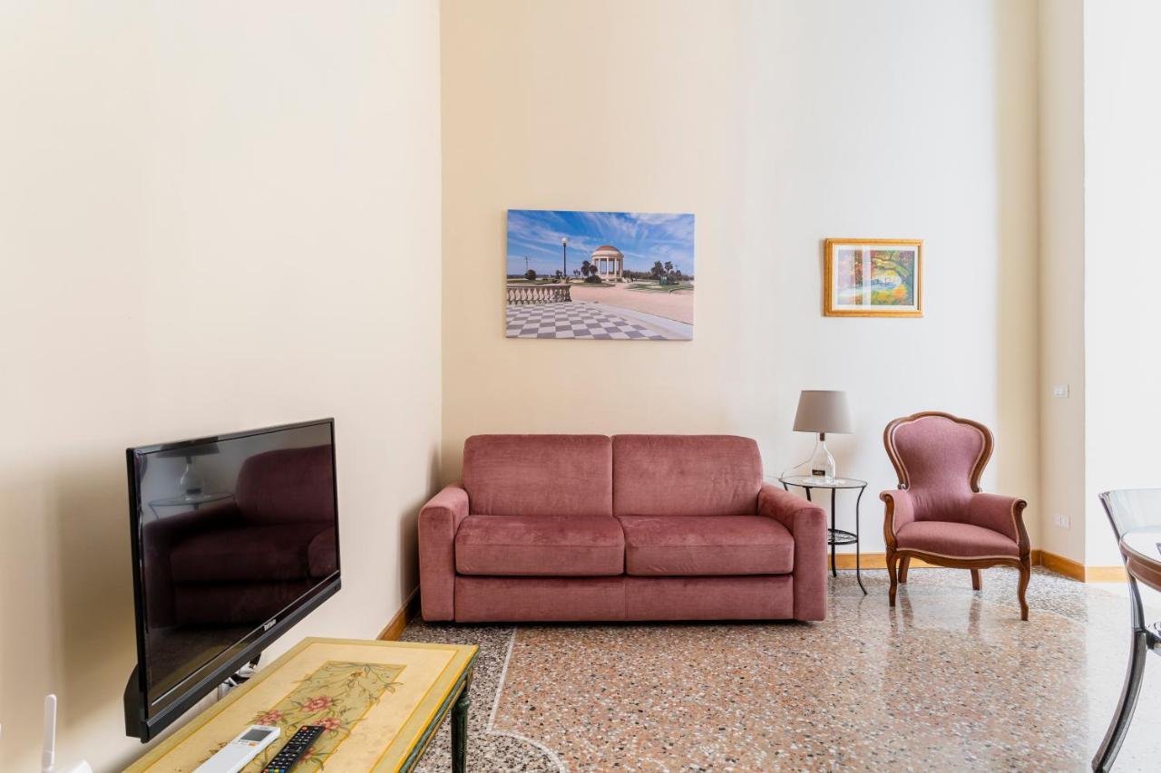 Livorno Central Flat-2 Min Walk The Cathedral! Екстериор снимка