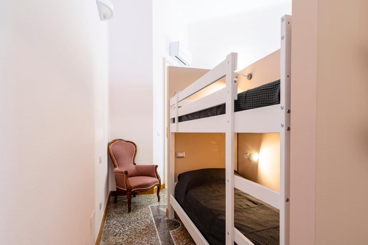 Livorno Central Flat-2 Min Walk The Cathedral! Екстериор снимка